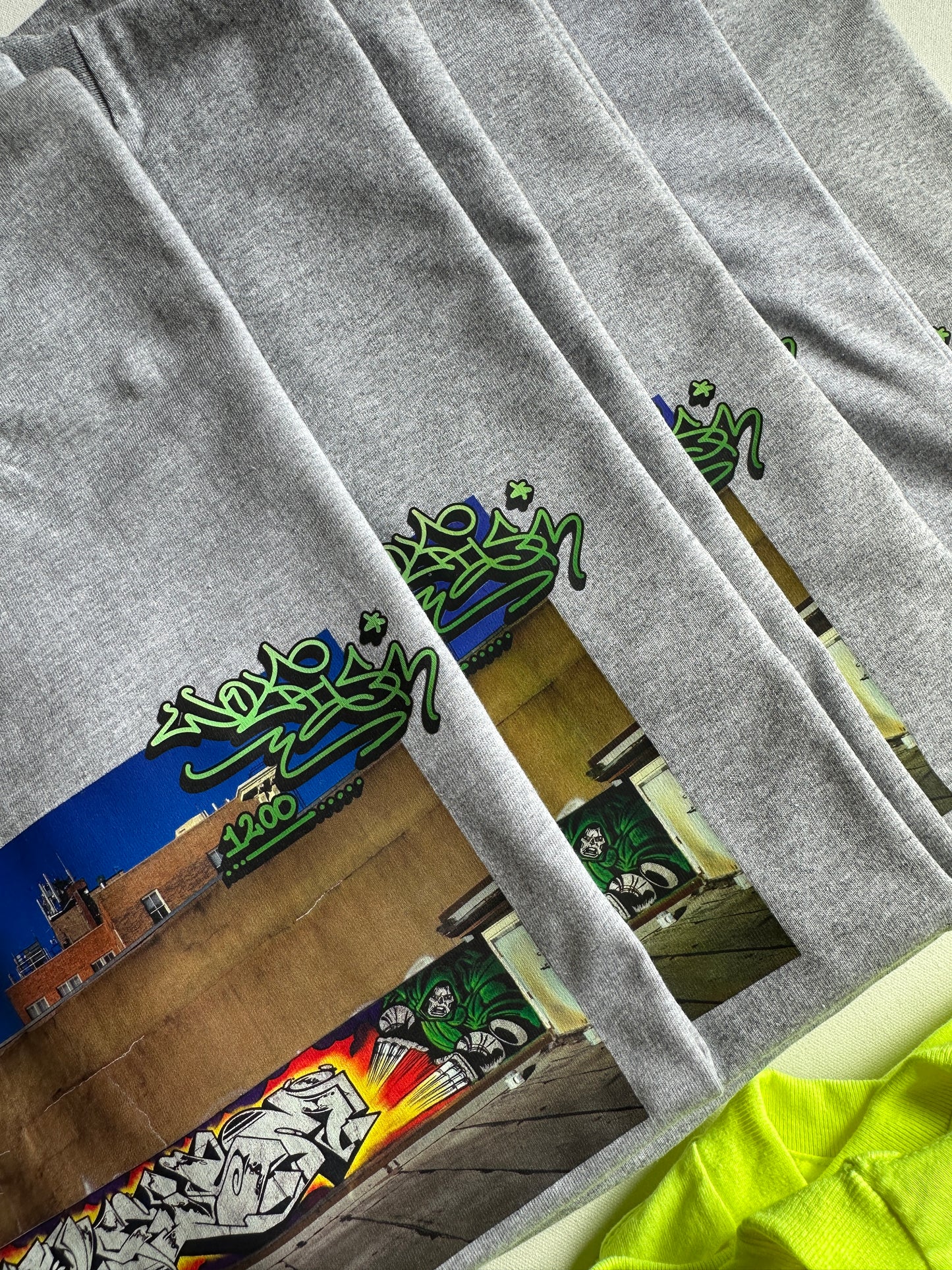 Wolfism Rooftop - Tshirt